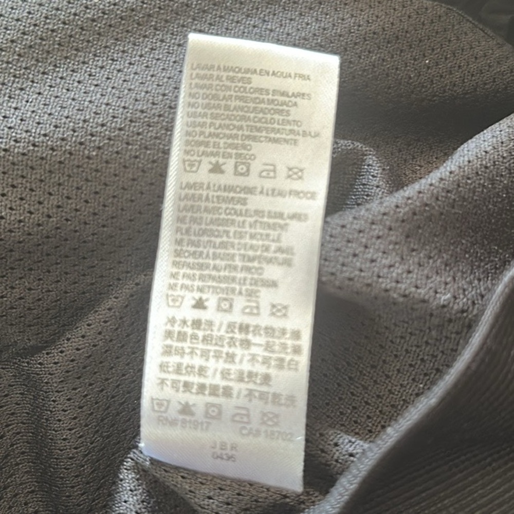 Nike Kids Black Hooded Jacket 4T zip up - Picture 7 of 7